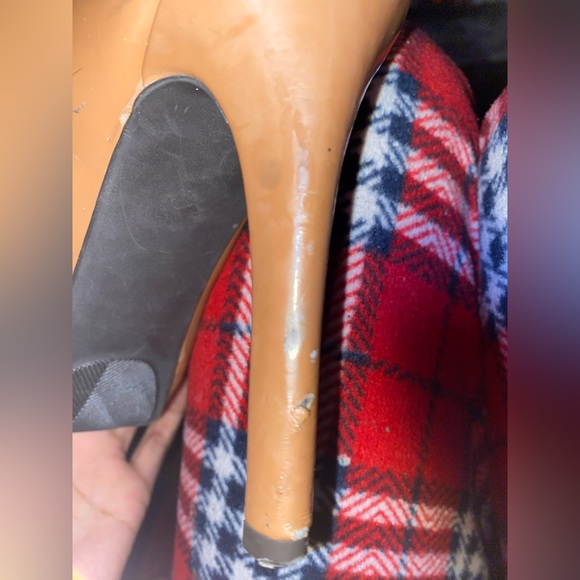 Brown Worthington Heels! - Picture 3 of 5